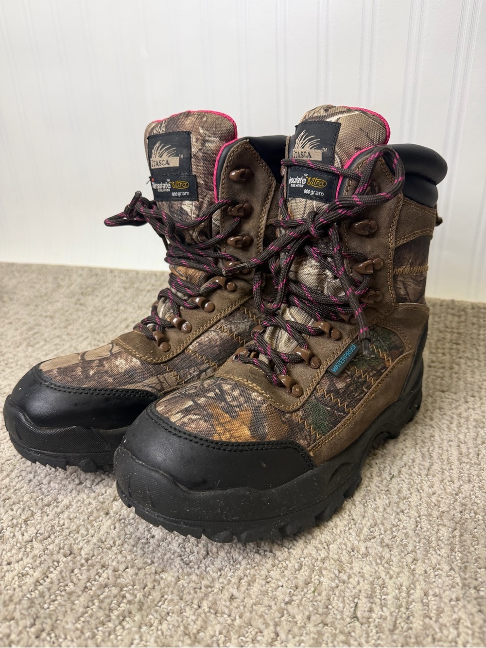 Ascalon Realtree Camo Hunting Boots with Pink Accents